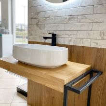Libra Bathroom Countertop with Towel Rail Console
