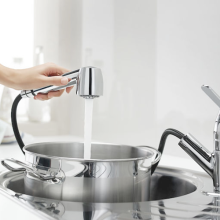 Victoria Pull-Out Kitchen Sink Mixer