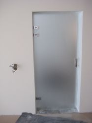  Stanza Glass Shower Door